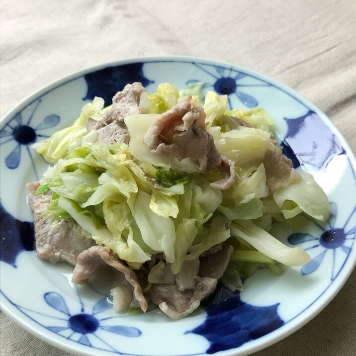 豚肉とキャベツの塩レモン炒め